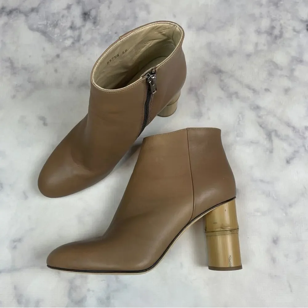 Shaina Mote Ikebana Bamboo Structural Heel Taupe Leather Ankle Boots Sz 40